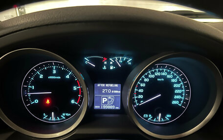 Toyota Land Cruiser 200, 2010 год, 2 699 000 рублей, 7 фотография