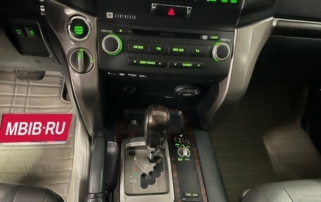 Toyota Land Cruiser 200, 2010 год, 2 699 000 рублей, 10 фотография