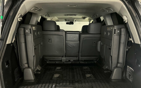 Toyota Land Cruiser 200, 2010 год, 2 699 000 рублей, 26 фотография