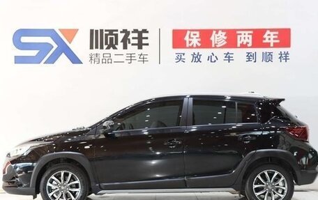 Toyota Yaris XP150 рестайлинг, 2022 год, 1 320 111 рублей, 6 фотография