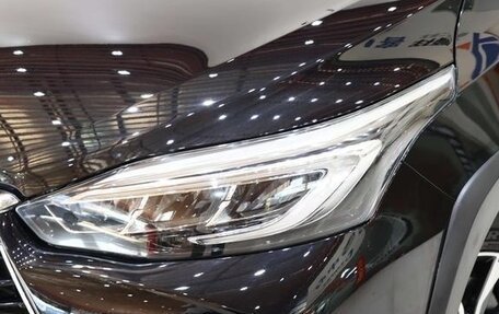 Toyota Yaris XP150 рестайлинг, 2022 год, 1 320 111 рублей, 7 фотография