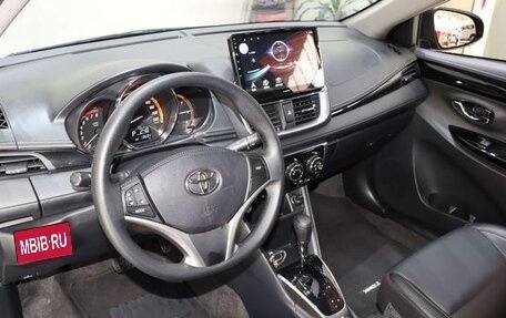 Toyota Yaris XP150 рестайлинг, 2022 год, 1 320 111 рублей, 9 фотография