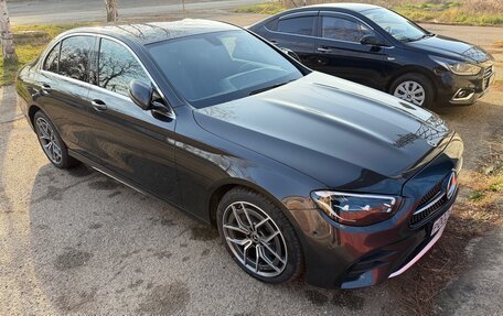 Mercedes-Benz E-Класс, 2020 год, 3 800 000 рублей, 2 фотография