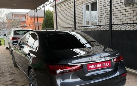 Mercedes-Benz E-Класс, 2020 год, 3 800 000 рублей, 1 фотография