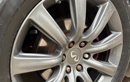 Infiniti QX56, 2011 год, 2 400 000 рублей, 21 фотография