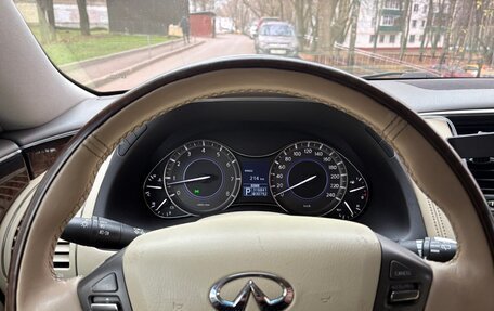 Infiniti QX56, 2011 год, 2 400 000 рублей, 27 фотография