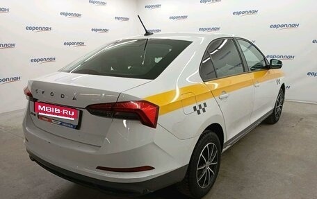 Skoda Rapid II, 2021 год, 927 000 рублей, 3 фотография