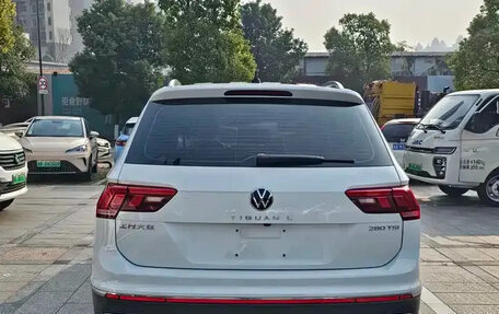 Volkswagen Tiguan II, 2023 год, 2 890 143 рублей, 5 фотография