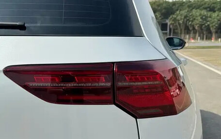 Volkswagen Golf VIII, 2021 год, 1 780 143 рублей, 10 фотография