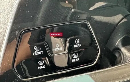 Volkswagen Golf VIII, 2021 год, 1 780 143 рублей, 14 фотография