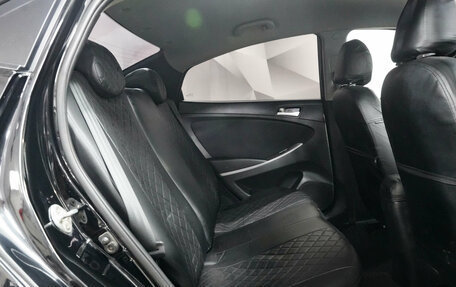 Hyundai Solaris II рестайлинг, 2015 год, 989 000 рублей, 12 фотография