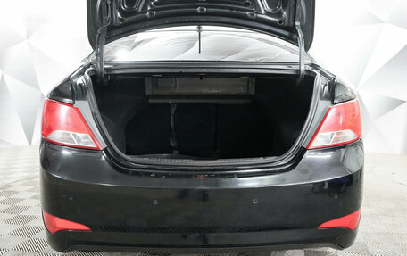 Hyundai Solaris II рестайлинг, 2015 год, 989 000 рублей, 17 фотография