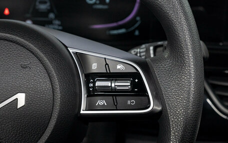 KIA Seltos I, 2023 год, 3 150 000 рублей, 21 фотография