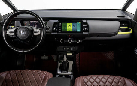 Honda Fit, 2020 год, 2 049 000 рублей, 18 фотография