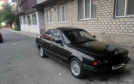 BMW 5 серия, 1991 год, 330 000 рублей, 2 фотография