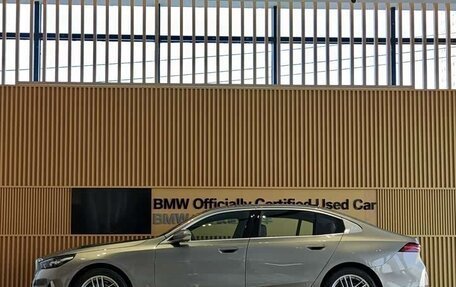 BMW 5 серия, 2025 год, 6 080 000 рублей, 4 фотография