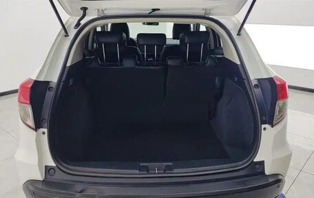 Honda Vezel, 2021 год, 1 450 000 рублей, 6 фотография