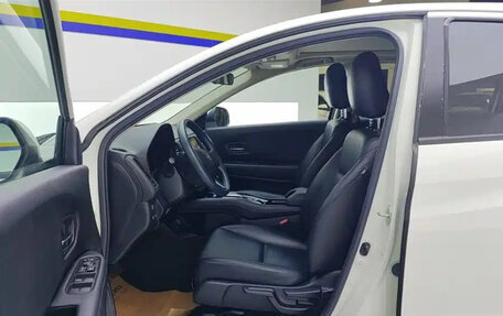 Honda Vezel, 2021 год, 1 450 000 рублей, 9 фотография