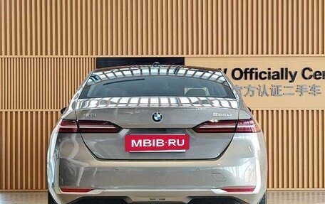 BMW 5 серия, 2025 год, 6 080 000 рублей, 5 фотография