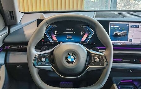 BMW 5 серия, 2025 год, 6 080 000 рублей, 8 фотография