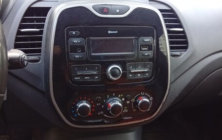 Renault Kaptur I рестайлинг, 2018 год, 1 050 000 рублей, 9 фотография