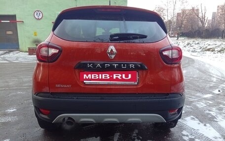 Renault Kaptur I рестайлинг, 2018 год, 1 050 000 рублей, 6 фотография