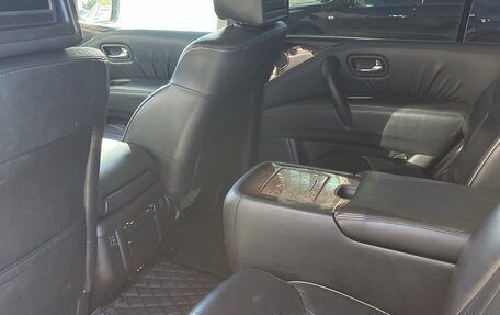 Infiniti QX56, 2010 год, 1 600 000 рублей, 2 фотография