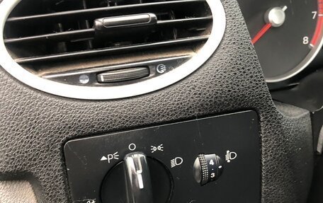 Ford Focus II рестайлинг, 2006 год, 355 000 рублей, 14 фотография