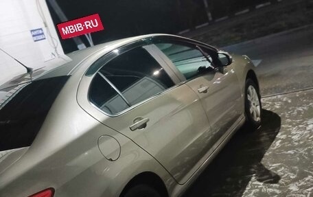 Peugeot 408 I рестайлинг, 2012 год, 620 000 рублей, 4 фотография