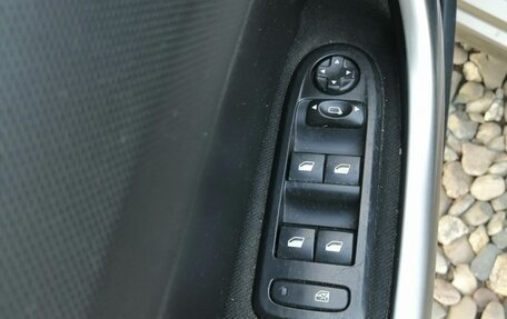 Peugeot 408 I рестайлинг, 2012 год, 620 000 рублей, 16 фотография