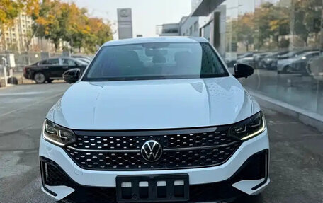 Volkswagen Lavida, 2022 год, 1 914 555 рублей, 2 фотография