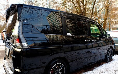 Nissan Serena IV, 2018 год, 2 190 000 рублей, 2 фотография