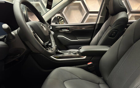 Toyota Highlander, 2025 год, 6 150 000 рублей, 12 фотография