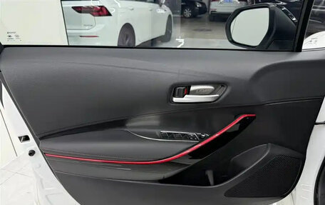 Toyota Corolla, 2022 год, 1 490 001 рублей, 9 фотография