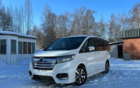 Honda Stepwgn IV, 2017 год, 1 720 001 рублей, 6 фотография
