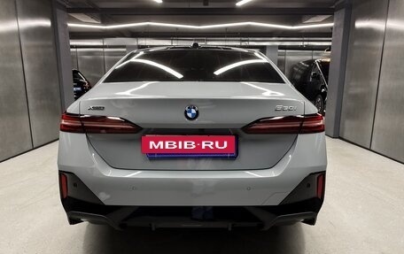 BMW 5 серия, 2023 год, 8 900 000 рублей, 5 фотография