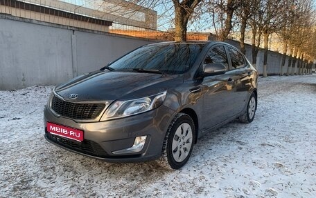 KIA Rio III рестайлинг, 2012 год, 745 000 рублей, 1 фотография