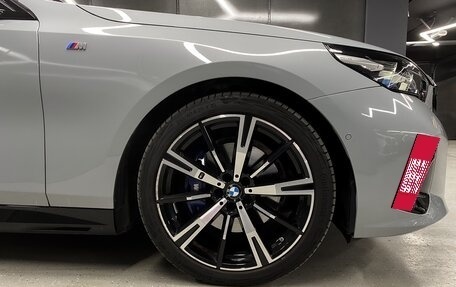 BMW 5 серия, 2023 год, 8 900 000 рублей, 7 фотография