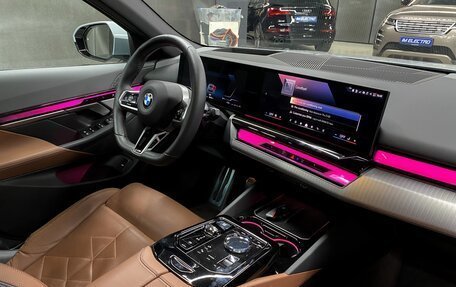 BMW 5 серия, 2023 год, 8 900 000 рублей, 27 фотография