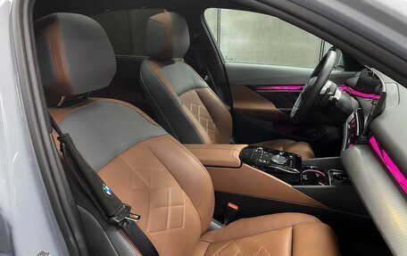 BMW 5 серия, 2023 год, 8 900 000 рублей, 26 фотография