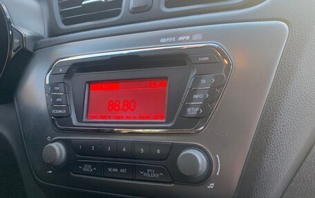 KIA Rio III рестайлинг, 2012 год, 745 000 рублей, 10 фотография