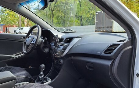 Hyundai Solaris II рестайлинг, 2014 год, 1 120 000 рублей, 7 фотография