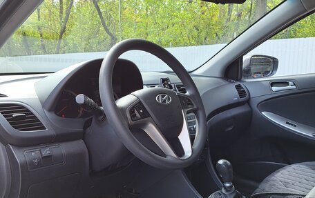 Hyundai Solaris II рестайлинг, 2014 год, 1 120 000 рублей, 8 фотография