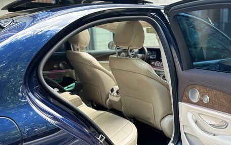 Mercedes-Benz E-Класс, 2017 год, 3 290 000 рублей, 9 фотография