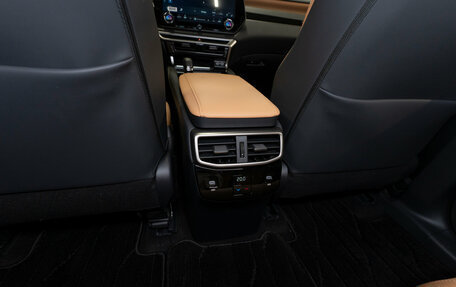 Lexus RX IV рестайлинг, 2025 год, 8 000 000 рублей, 14 фотография