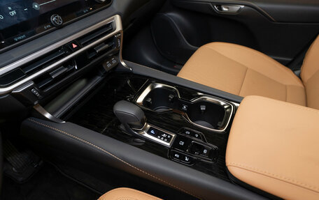 Lexus RX IV рестайлинг, 2025 год, 8 000 000 рублей, 15 фотография