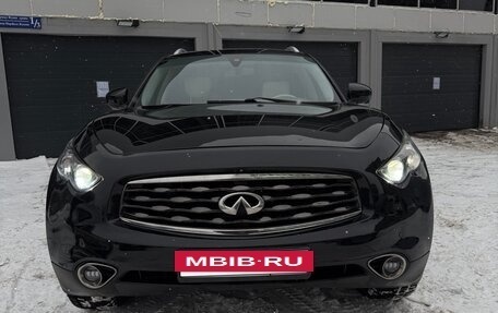 Infiniti FX II, 2011 год, 1 850 000 рублей, 4 фотография