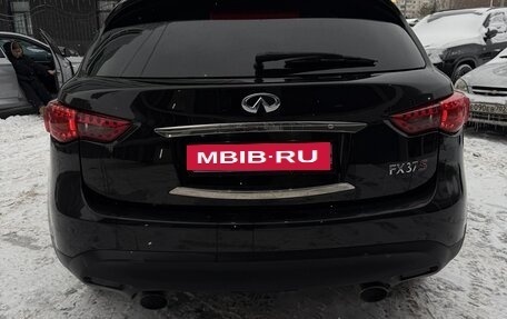 Infiniti FX II, 2011 год, 1 850 000 рублей, 3 фотография