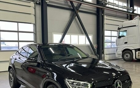 Mercedes-Benz GLC, 2020 год, 5 200 000 рублей, 2 фотография