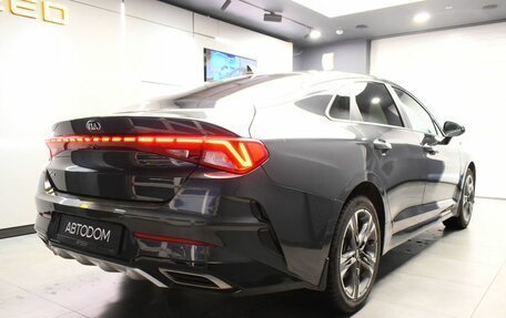 KIA K5, 2021 год, 3 150 000 рублей, 9 фотография